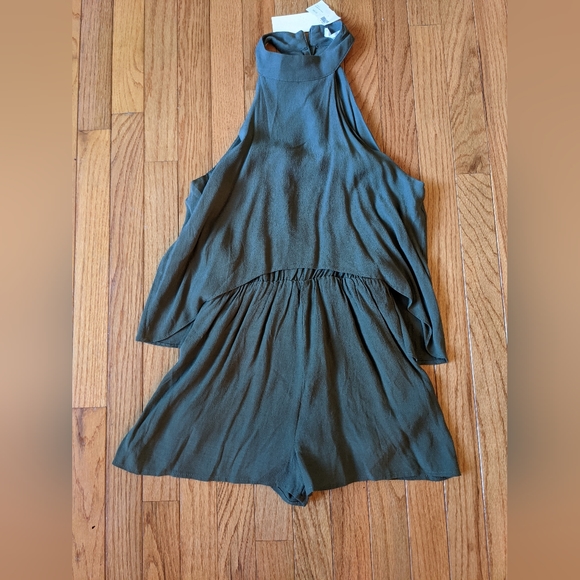 NWT olive high neck jumper romper by In the beginning - Picture 2 of 6